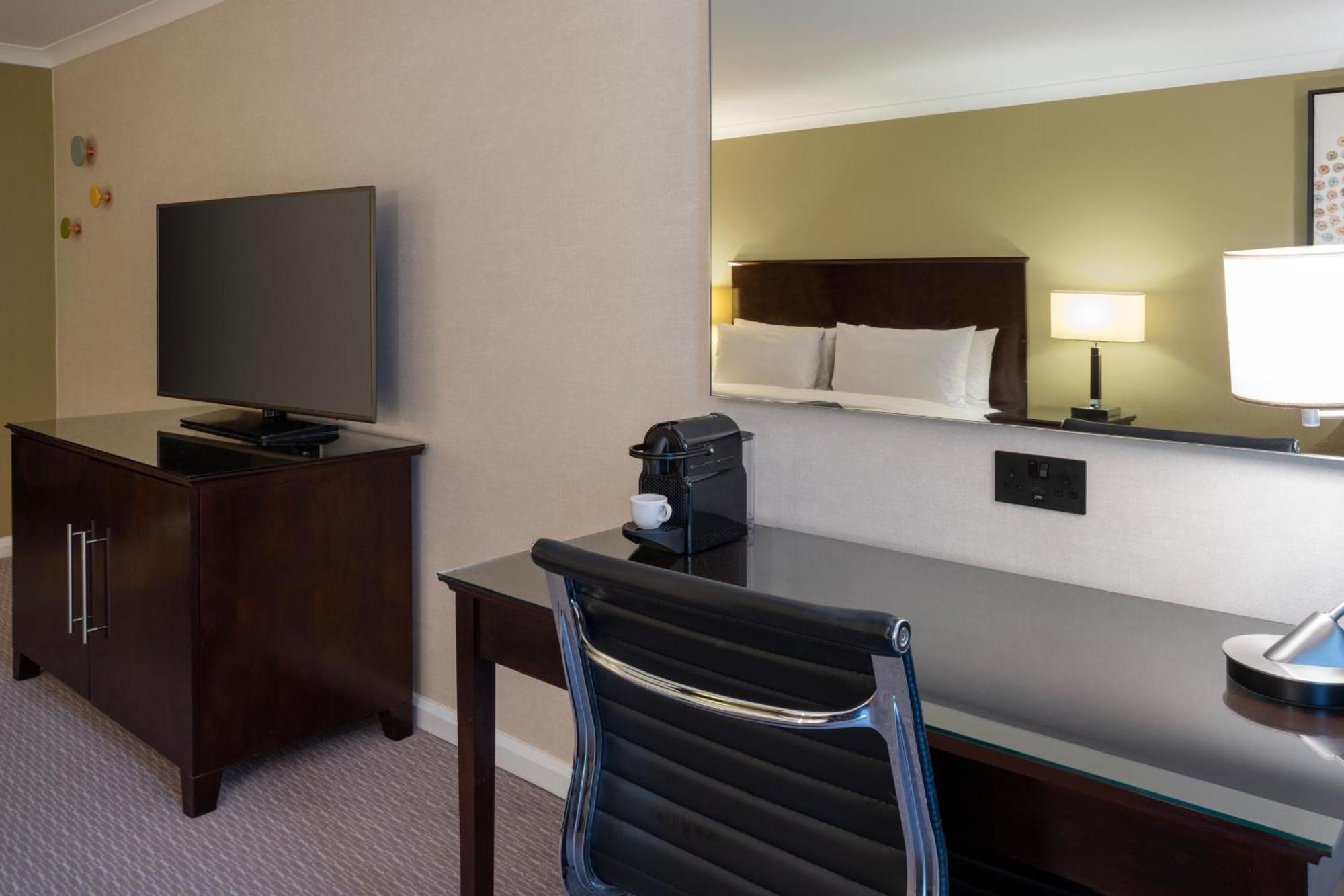 Hotel Delta By Marriott Manchester Airport