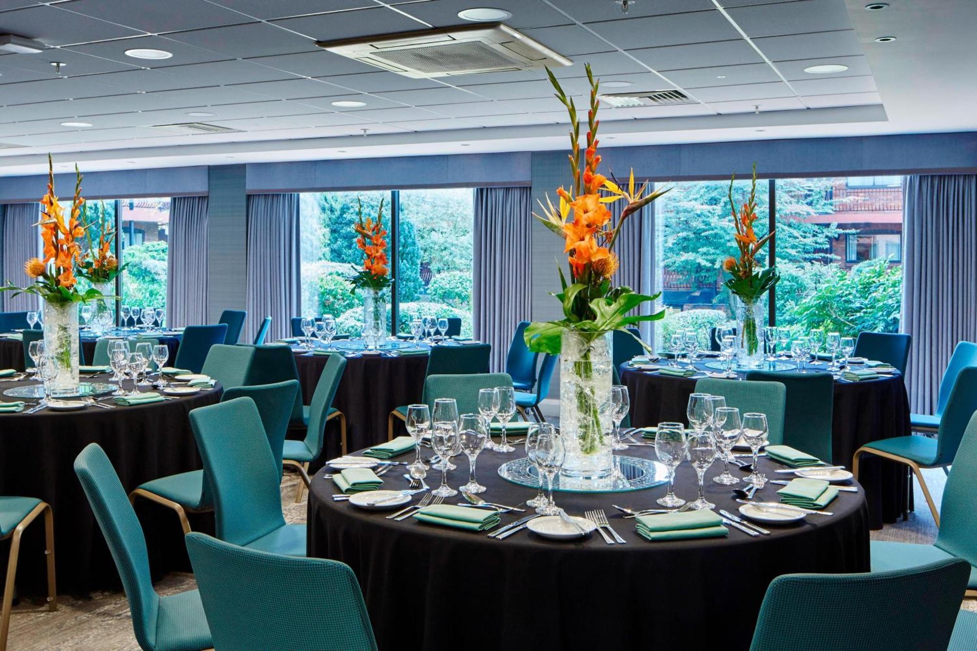 Hotel Delta By Marriott Manchester Airport